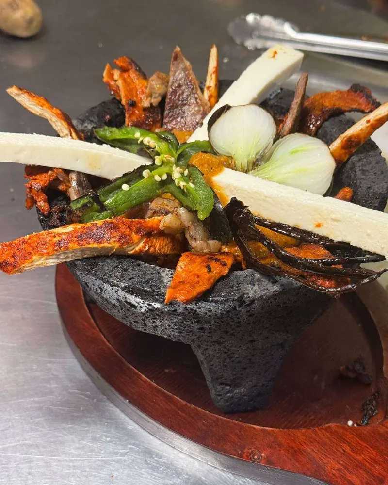 Molcajete